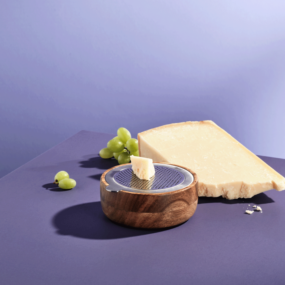 CutnServe Table Fine Grater in Acacia Wood