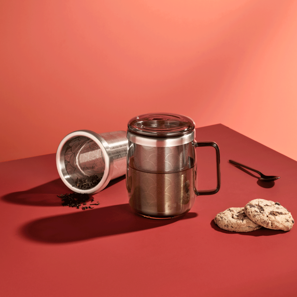Yuna Tea Glass with Tea Infuser in Grey Glass