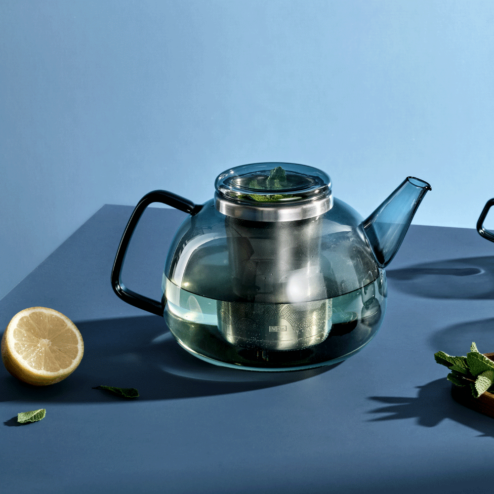Yuna Teapot in Grey Glass